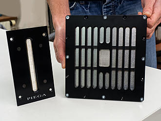 Klicke auf die Grafik fr eine vergrerte Ansicht

Name: 30 Jahre PIEGA Bändchen Technologie.jpg
Ansichten: 562
Gre: 753,4 KB
ID: 37323